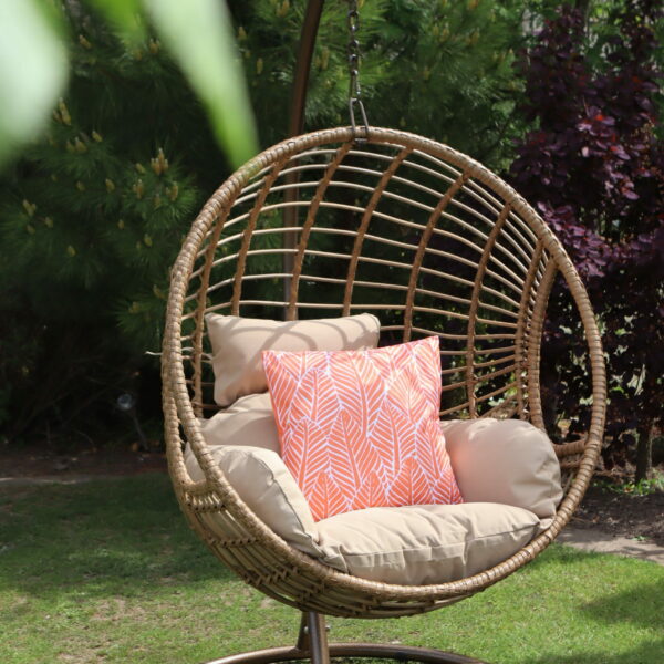 stella indoor/outdoor hanging snug egg chair