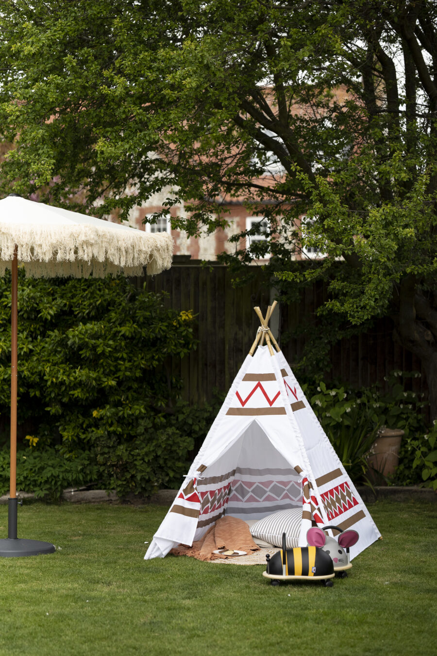 red sands aranck teepee