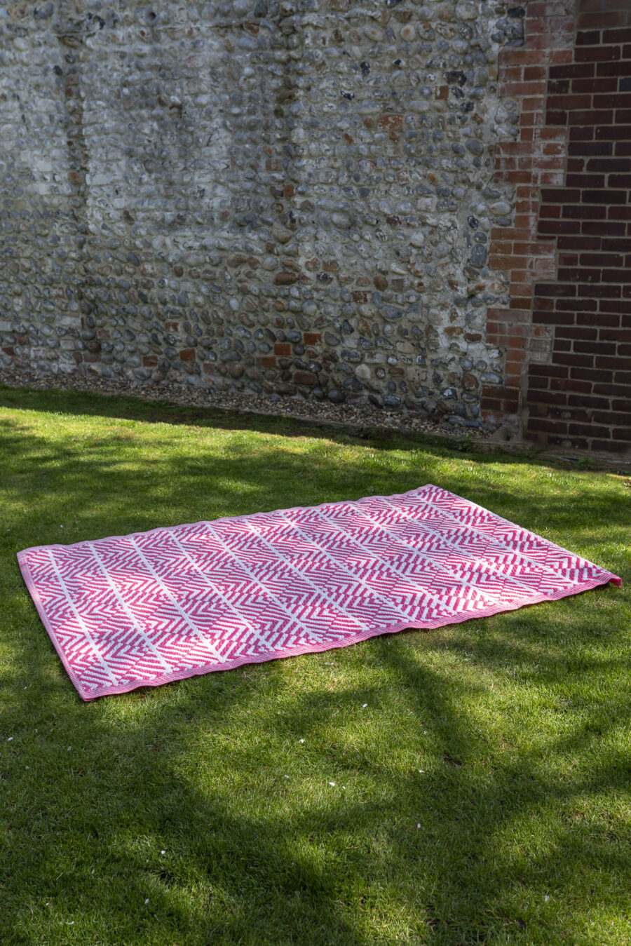 amalfi indoor/outdoor rug rosé
