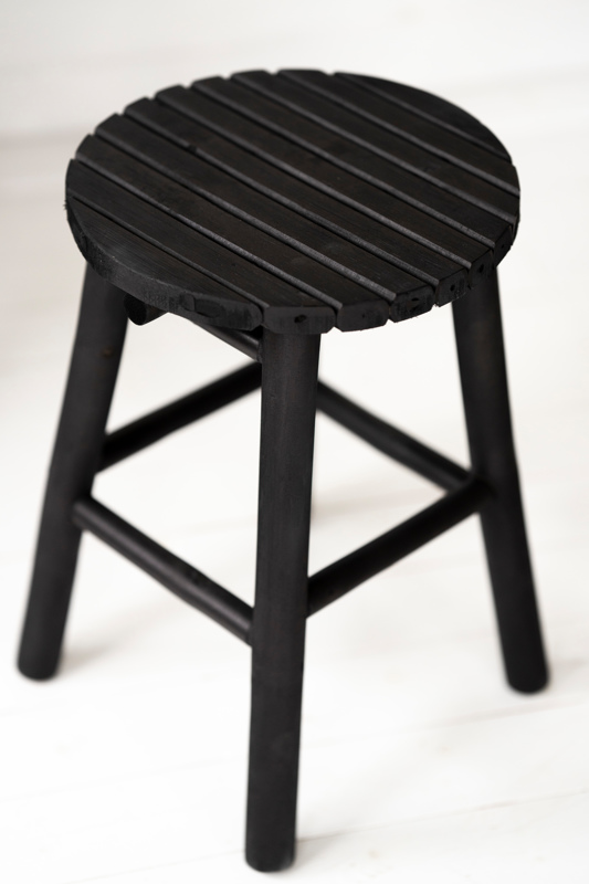 boba black stool
