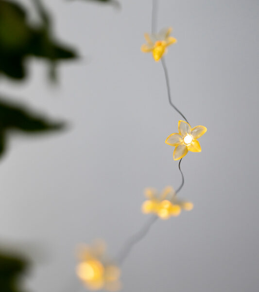 30 micro led string lights yellow flowers