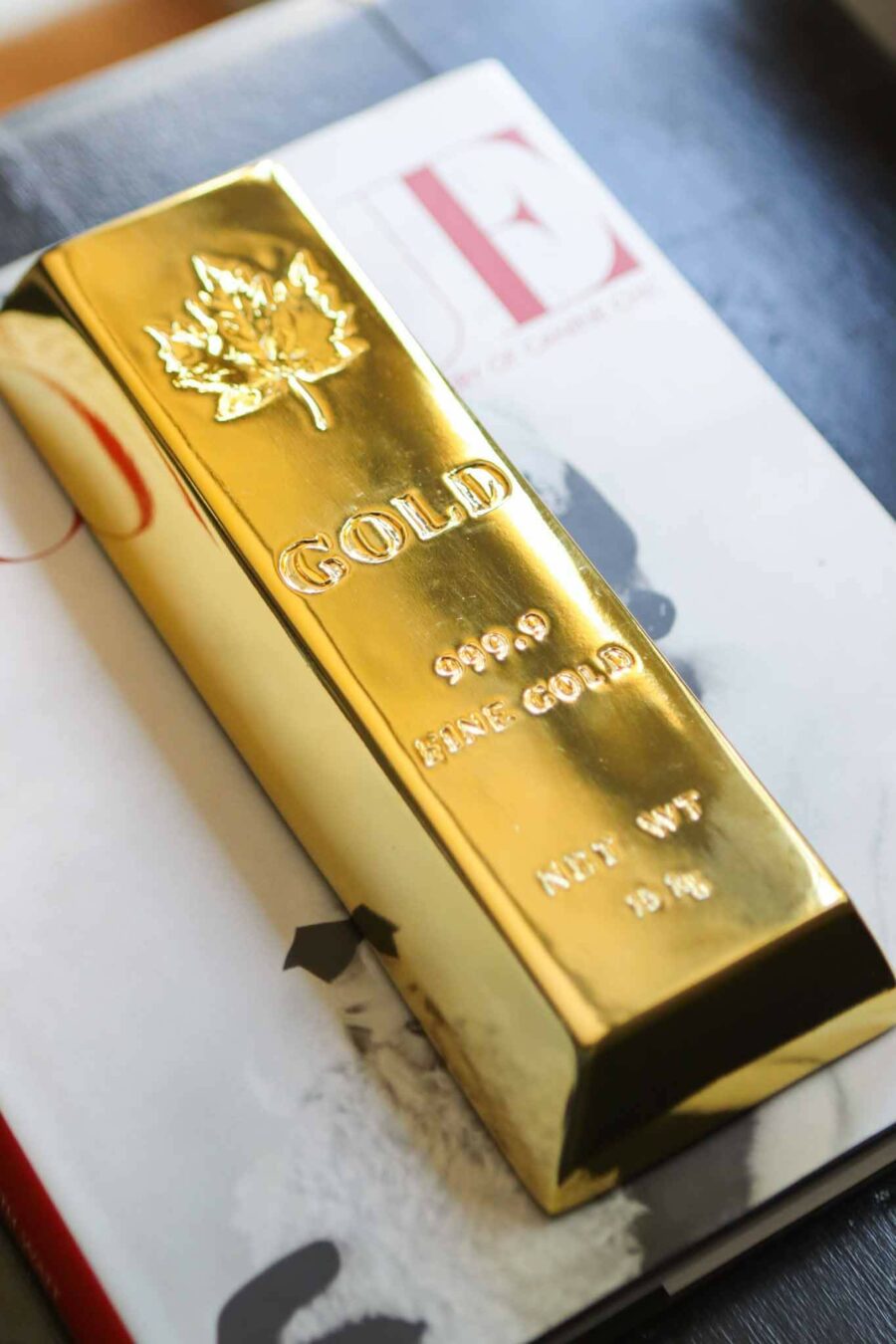 decorative gold bar