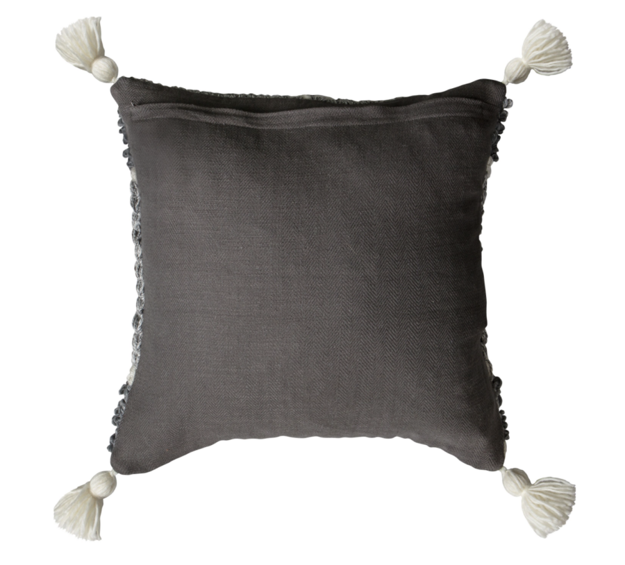 montana chunky yarn cushion