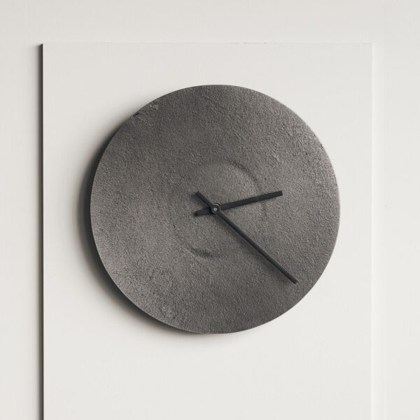 scorpios wall clock