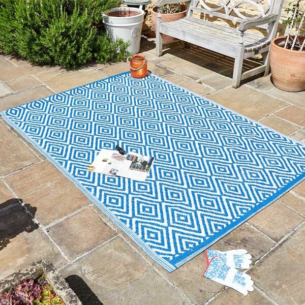 topaz geometric indoor / outdoor rug