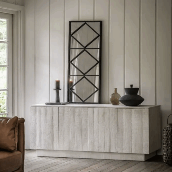 leon 4 door sideboard whitewash