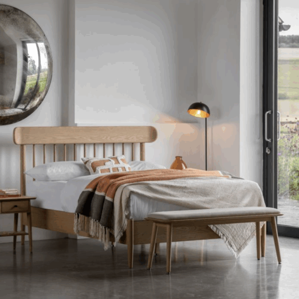 oak spindle bed king size
