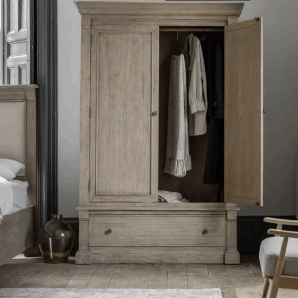 adel wardrobe