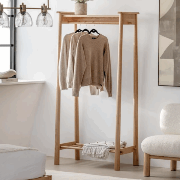 balis wardrobe (oak)