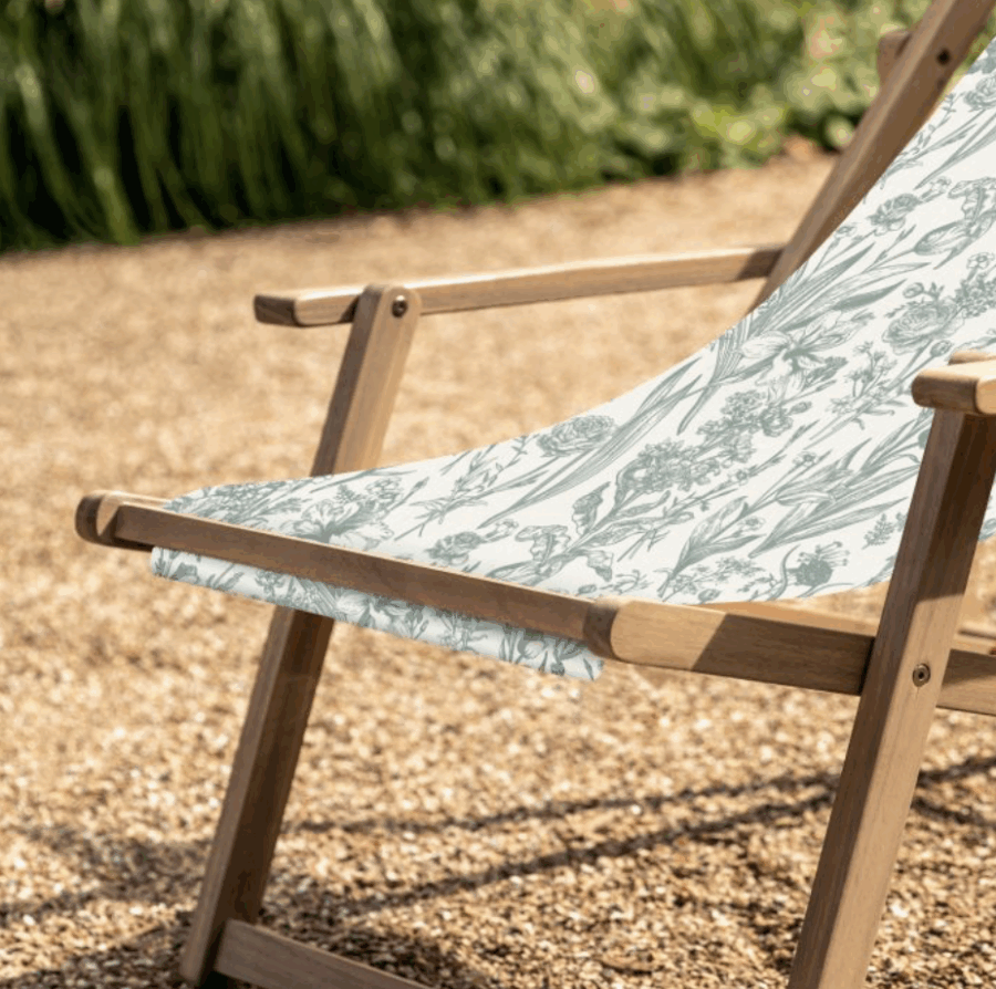 balita deck chair flora