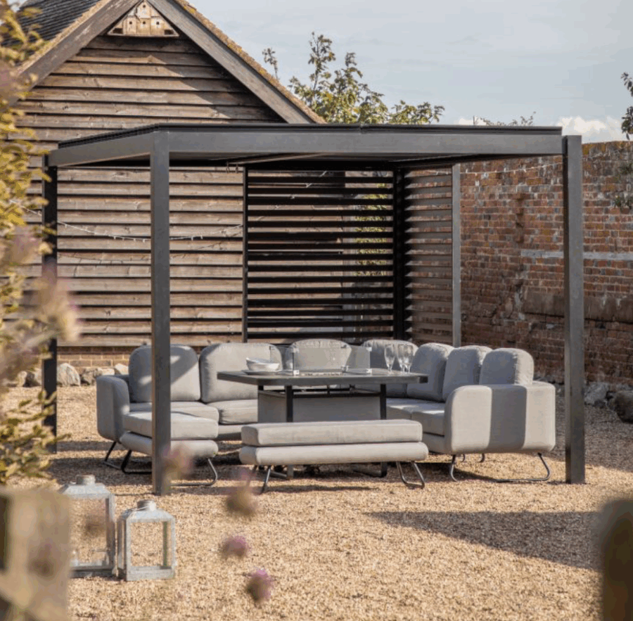 larivas pergola black (copy)