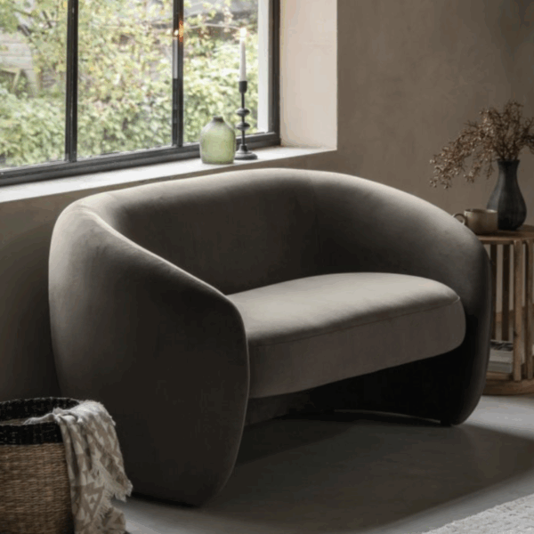 carlo sofa cream (copy)
